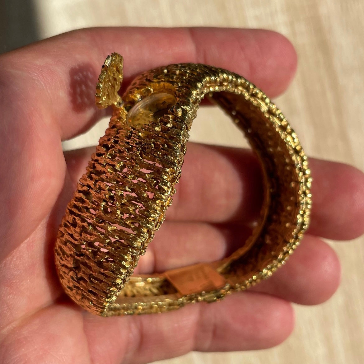 Omega Frisson d'Or Gilbert Albert Designed 18k Gold Concealed Bangle Watch