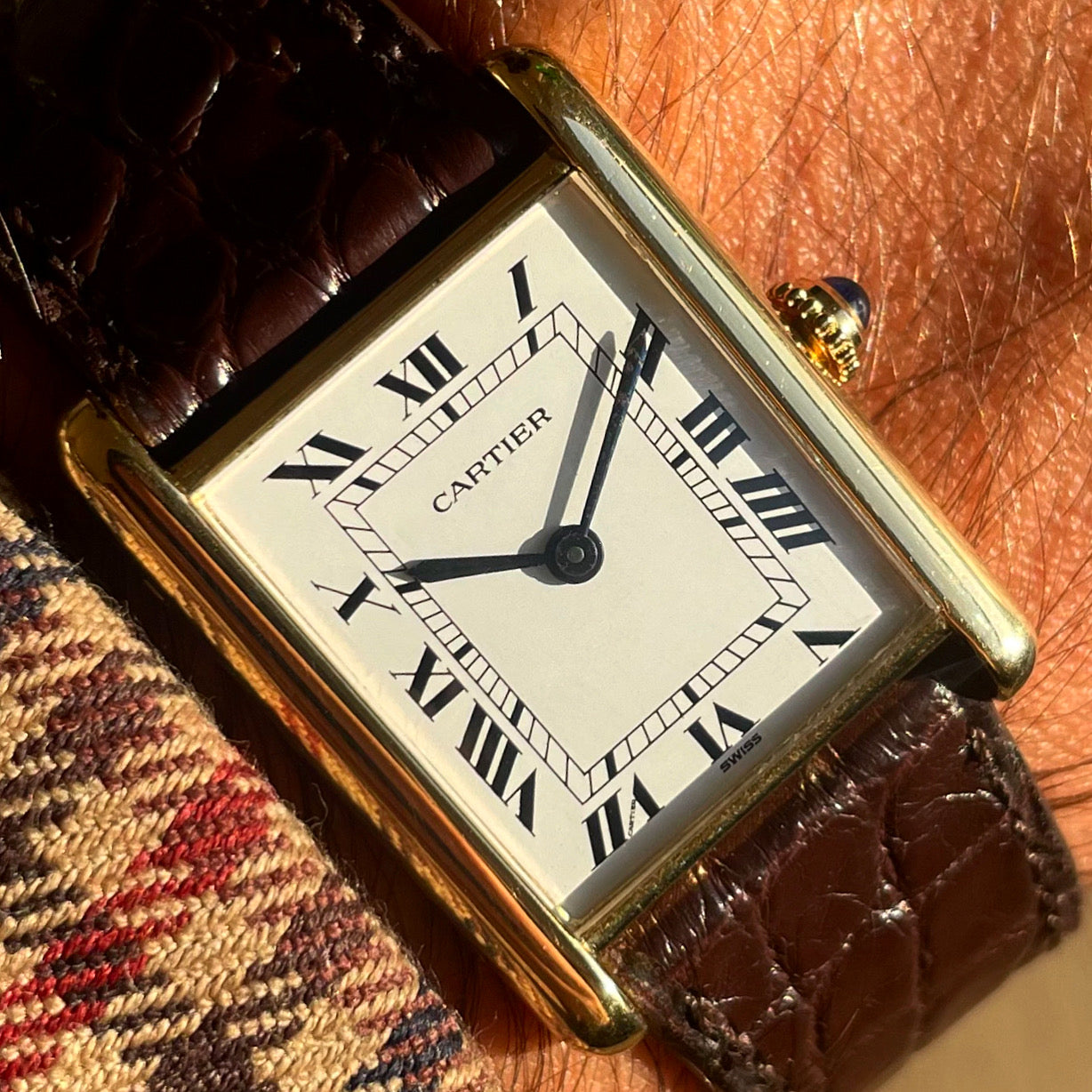 Cartier tank louis 18k hot sale