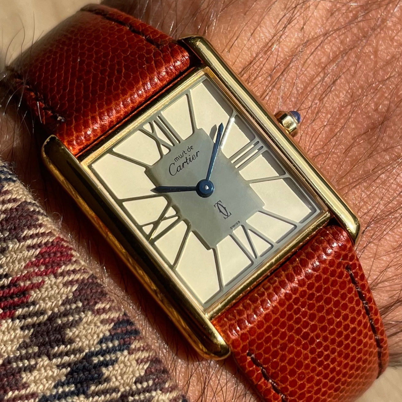 Must de Cartier Tank Mirrored Roman Numeral Dial Unisex