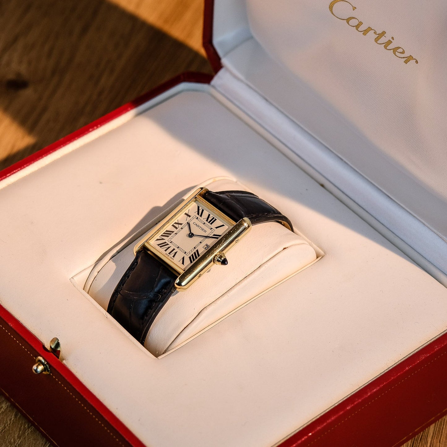 Cartier Tank Louis 18k Yellow Gold 2441 / W1529756