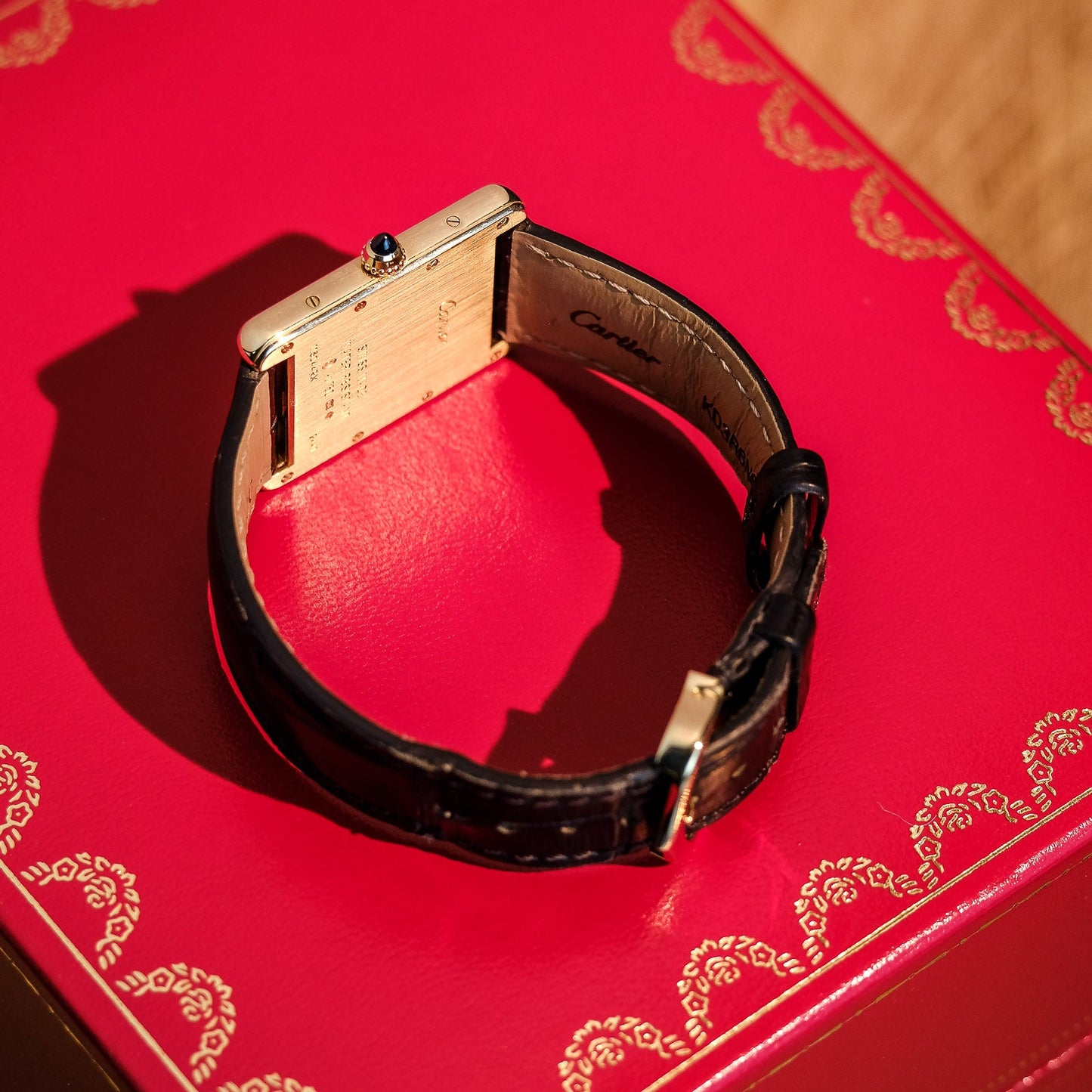 Cartier Tank Louis 18k Yellow Gold 2441 / W1529756